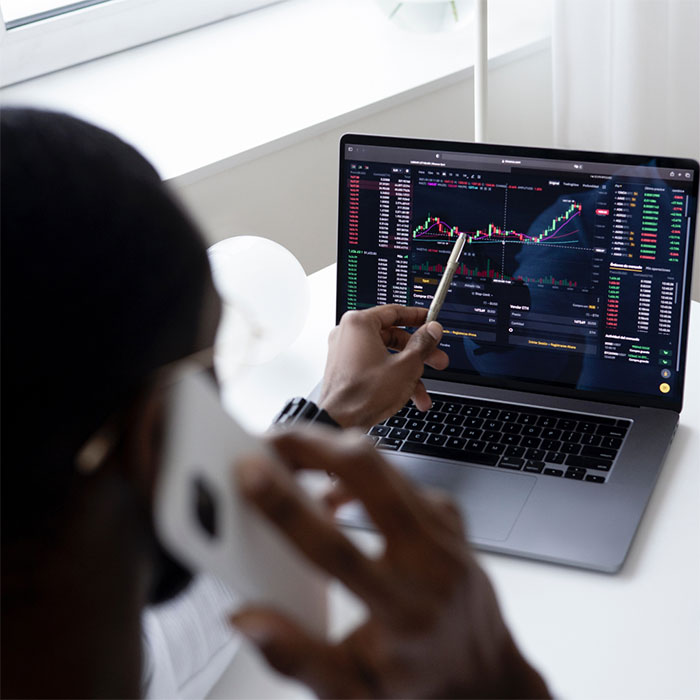 Seven-key-charts-for-investors-to-keep-an-eye-on-1080x1080